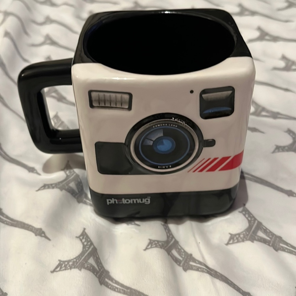 Novelty coffee cup